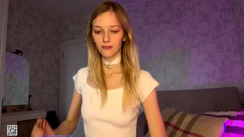 Snapshot of darlingdarinka chatting on October 2025 09:41:01 AM D online show from October 2025 09:41:01 AM
