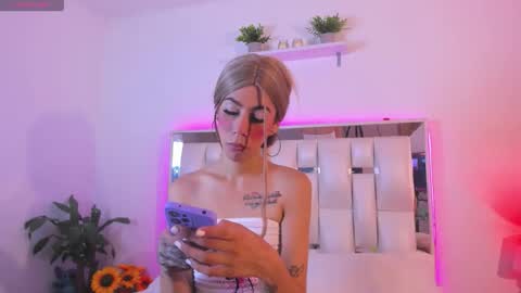 darlyn_tenderhot__ online show from March 2026 08:52:02 PM