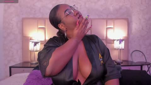  Darnell Queen online show from January 2025 03:47:01 AM