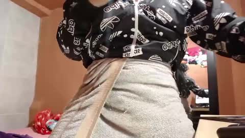 Snapshot of darwin_x chatting on September 2025 09:07:02 PM darwin_x online show from September 2025 09:07:02 PM