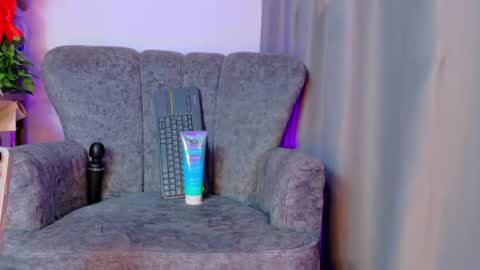 Maliah online show from June 2026 09:03:02 PM