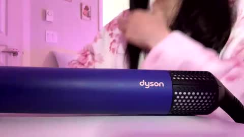 Kiara  online show from March 2026 04:18:01 AM