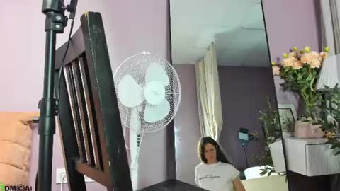 Snapshot of datsi_benson chatting on July 2026 01:33:01 AM Datsi Benson online show from July 2026 01:33:01 AM