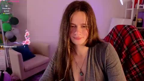 Snapshot of datsi_benson chatting on July 2026 11:17:02 AM Datsi Benson online show from July 2026 11:17:02 AM