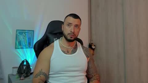 Snapshot of dave_max93 chatting on September 2025 11:43:01 PM DAVE MAX online show from September 2025 11:43:01 PM