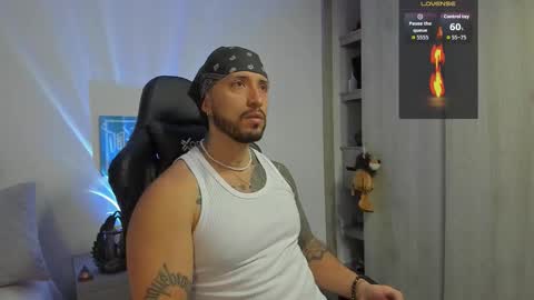 Snapshot of dave_max93 chatting on October 2025 11:09:01 AM DAVE MAX online show from October 2025 11:09:01 AM