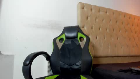 dave online show from October 2025 07:49:02 AM