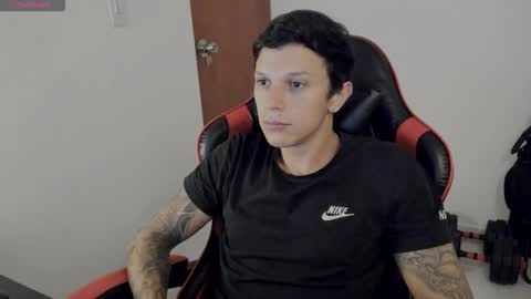 Snapshot of davebroww chatting on October 2025 11:13:02 PM Dave Brown online show from October 2025 11:13:02 PM