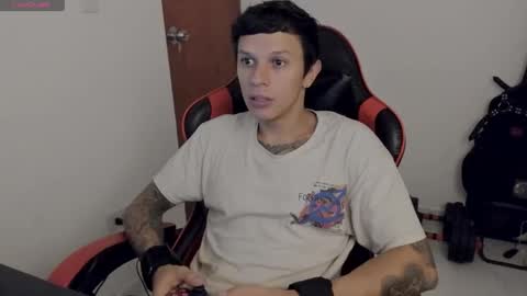 Snapshot of davebroww chatting on October 2025 11:53:01 AM Dave Brown online show from October 2025 11:53:01 AM