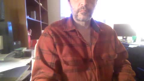 Snapshot of davethebooky chatting on December 2024 06:05:02 PM Dave online show from December 2024 06:05:02 PM