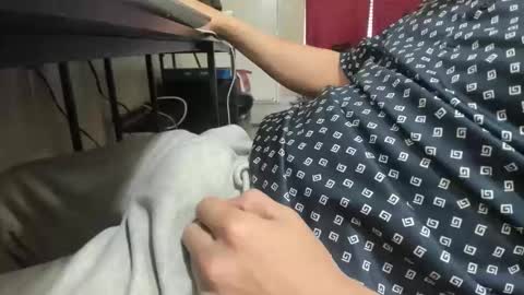 david089613 online show from November 2025 04:43:02 PM