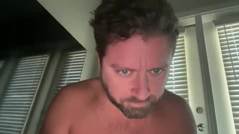 david20884 online show from October 2025 12:17:01 PM