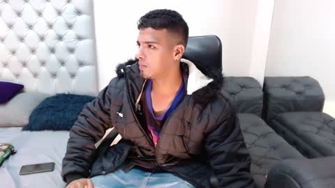 Snapshot of david_bandercock chatting on January 2025 06:25:02 AM david_bandercock online show from January 2025 06:25:02 AM