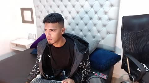 Snapshot of david_bandercock chatting on January 2025 06:16:02 AM david_bandercock online show from January 2025 06:16:02 AM