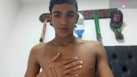 Snapshot of david_hot44 chatting on June 2026 12:14:01 PM david_hot44 online show from June 2026 12:14:01 PM
