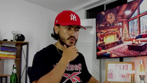 Hey im David that loves to explore and speak their fantasies. Very open talktative and nice. Feel free to chat with me online show from December 2024 02:41:02 AM