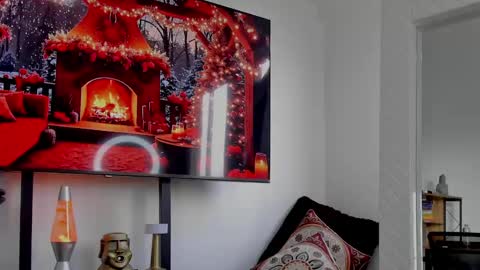 Hey im David that loves to explore and speak their fantasies. Very open talktative and nice. Feel free to chat with me online show from December 2024 02:27:01 PM