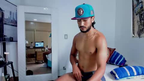 Hey im David that loves to explore and speak their fantasies. Very open talktative and nice. Feel free to chat with me online show from February 2026 01:34:01 PM