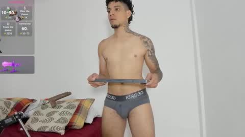 Snapshot of davidbatista_ chatting on October 2025 07:01:02 PM David Batista online show from October 2025 07:01:02 PM