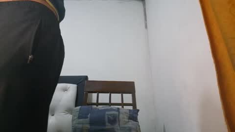 Snapshot of davidcr89 chatting on February 2026 06:09:01 AM davidcr89 online show from February 2026 06:09:01 AM