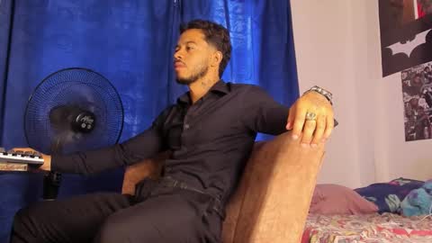 Davide online show from September 2025 01:13:01 PM