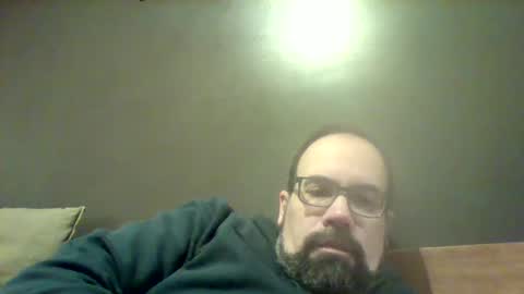 Snapshot of davidmax245 chatting on February 2026 06:28:01 PM davidmax245 online show from February 2026 06:28:01 PM