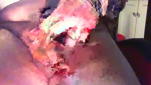 Snapshot of davidneedmore chatting on January 2025 02:17:02 PM davidneedmore online show from January 2025 02:17:02 PM