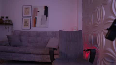 Davies brown    schedule 12pm to 5pm col time online show from April 2026 09:04:01 PM