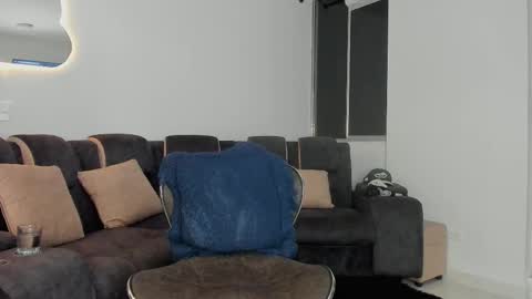 davis  instagram davis alx1 online show from February 2025 12:59:01 AM