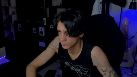 Snapshot of davisross chatting on August 2026 12:26:02 PM davis online show from August 2026 12:26:02 PM