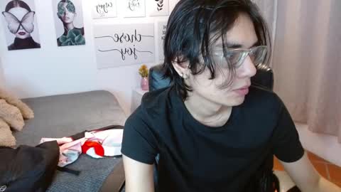 davoxer online show from October 2025 03:12:02 AM