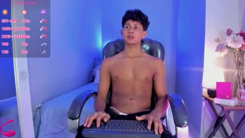 dawn_16 online show from December 2025 10:18:02 PM