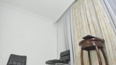 Day Alexa online show from November 2025 01:39:01 PM