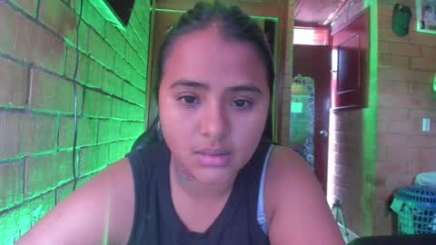 PAULA wh online show from April 2026 07:58:02 PM