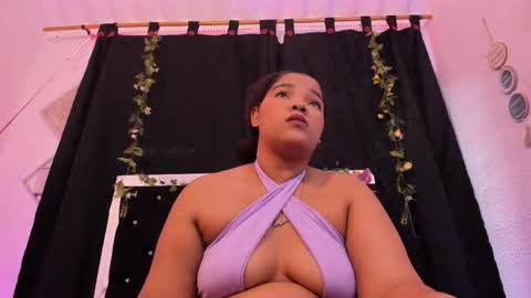 dayanroux online show from October 2025 12:17:02 PM