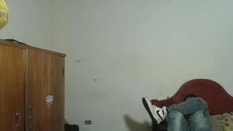 Snapshot of daylon_brown_ chatting on September 2025 01:53:02 AM Dylon online show from September 2025 01:53:02 AM