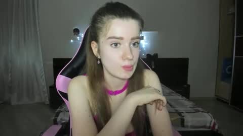 dazdrasmigdasue online show from January 2025 05:11:01 PM