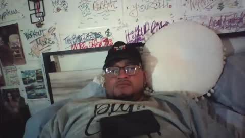 dbeamon92 online show from April 2026 02:22:02 AM