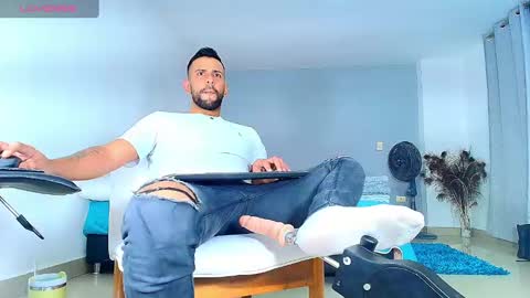 dcollins_ online show from March 2025 12:27:02 AM