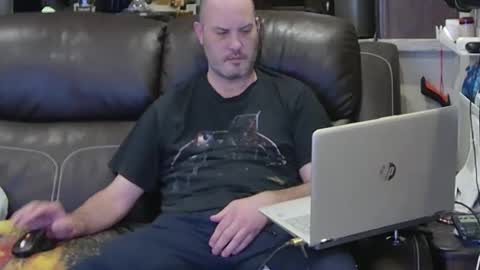 want girl to play with me online show from December 2025 04:36:01 PM