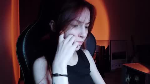 freak online show from July 2026 09:32:01 PM