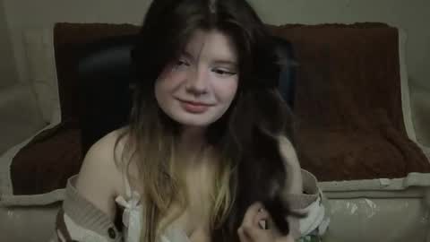 Camille online show from April 2026 09:30:02 PM