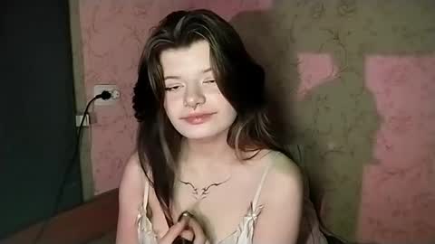 Snapshot of deannemillener chatting on May 2026 06:58:02 PM Camille online show from May 2026 06:58:02 PM