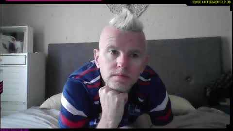 deanthejellybean online show from May 2026 08:01:01 AM