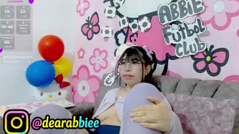 Snapshot of dearabbie chatting on July 2026 07:44:01 AM DearAbbie online show from July 2026 07:44:01 AM