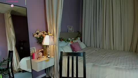 Emily GMT2 Mon 10 AM - 4 PM Wed 10 AM - 4 PM Thu 10 AM - 4 PM Fri 10 AM - 4 PM Sat 10 AM - 4 PM online show from April 2026 05:28:01 PM