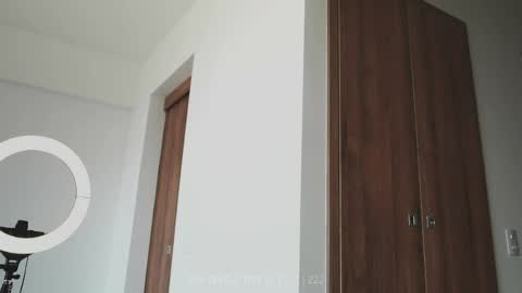 NINA   30OFF online show from April 2026 01:41:01 PM