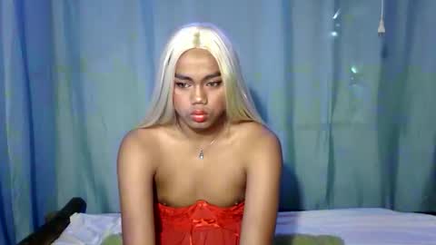 Snapshot of debbie_queen chatting on February 2026 11:05:02 PM debbie_queen online show from February 2026 11:05:02 PM
