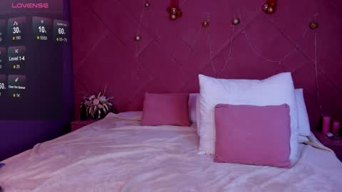 Snapshot of debbie_wools chatting on January 2025 04:20:01 AM Jennifer online show from January 2025 04:20:01 AM