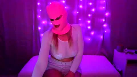 Snapshot of debburble chatting on March 2026 04:07:02 AM Debb online show from March 2026 04:07:02 AM